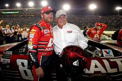 Dale Earnhardt Jr Headlines Latest Nascar Hall Of Fame Class Sports Gwinnettdailypost Com