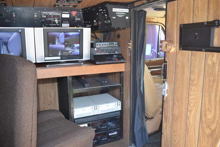 Former Lilburn police stakeout van now calls Tennessee crime museum