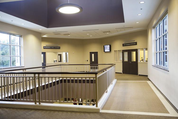 Lilburn leaders celebrate new City Hall, library opening