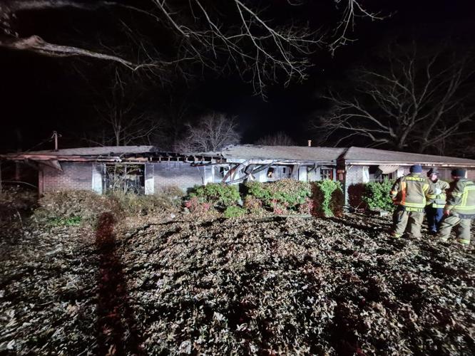 Lilburn man dies in house fire after reentering home to try to save ...