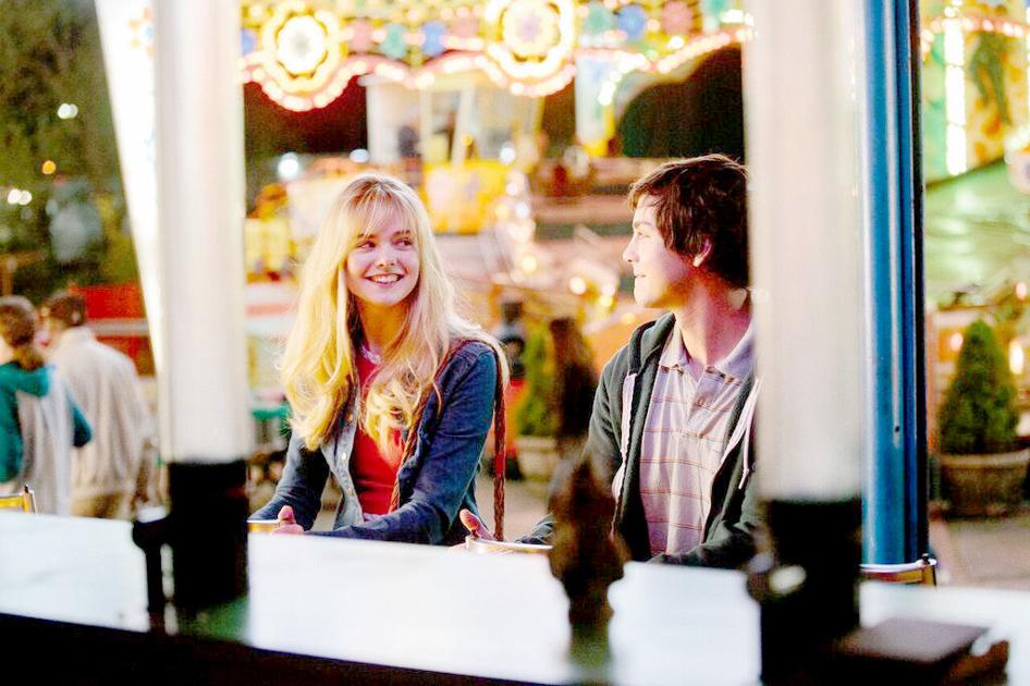 Movie Review Vanishing Of Sidney Hall An Entertaining Indie Mystery Movies Gwinnettdailypost Com
