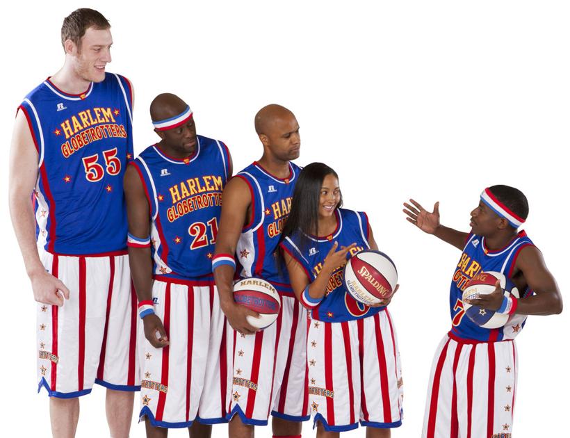 World's tallest — and smallest — basketball players headed ...