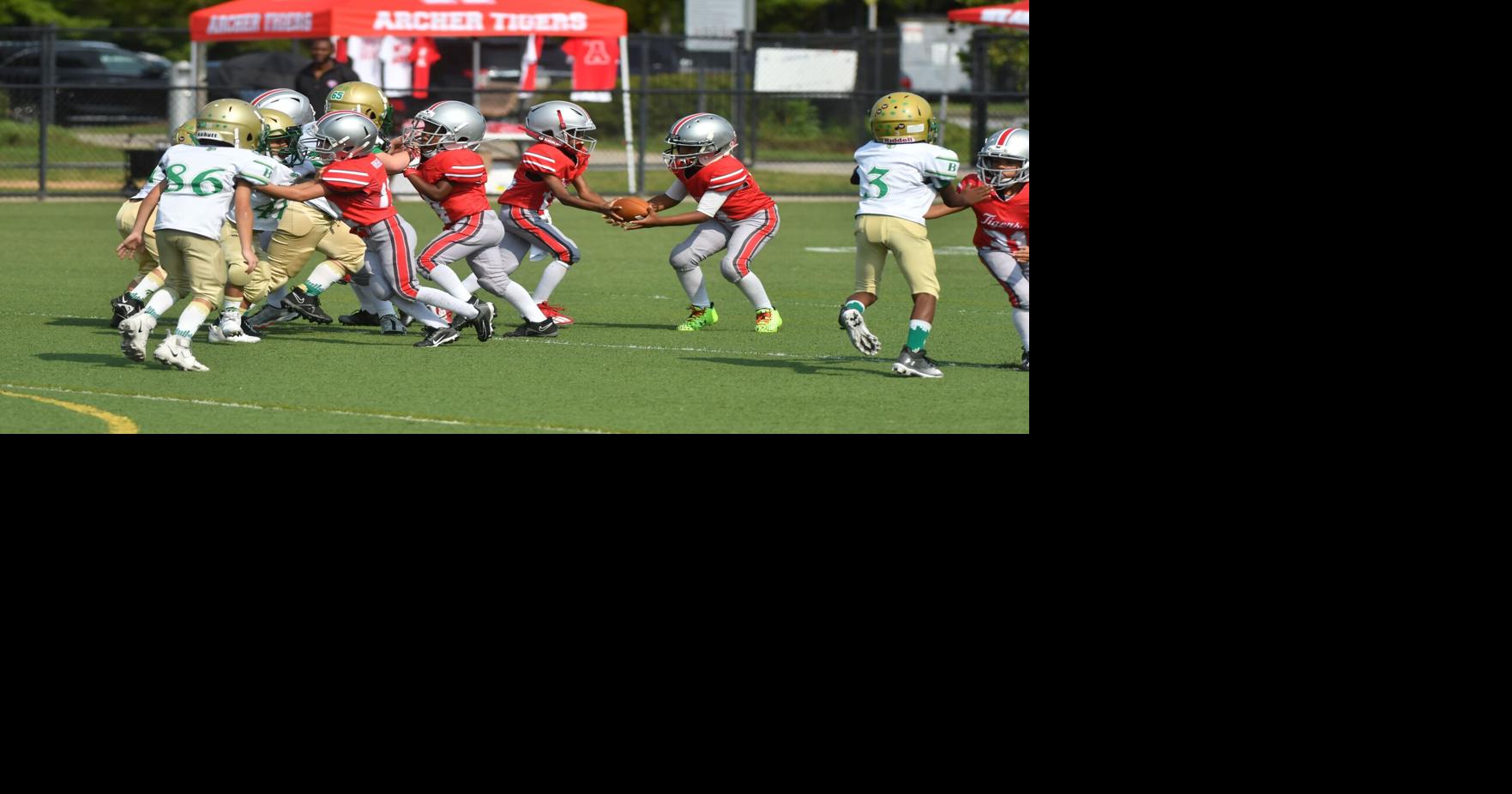 Football League Athletes of the Week Sports