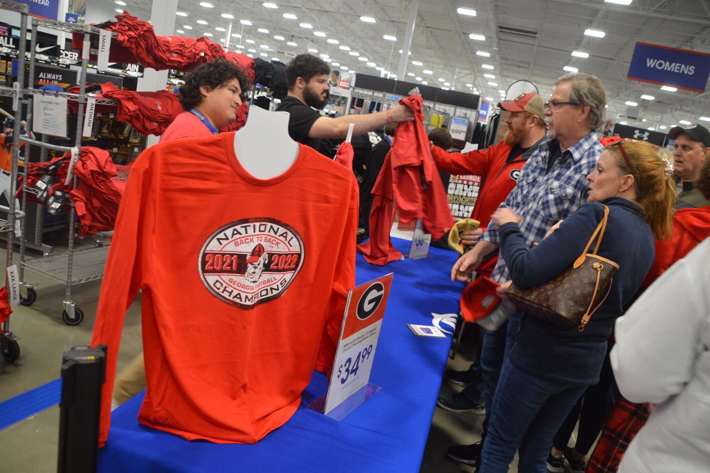 Georgia Bulldogs 2022 National Championship Gear: Where to buy hats,  T-shirts and more 