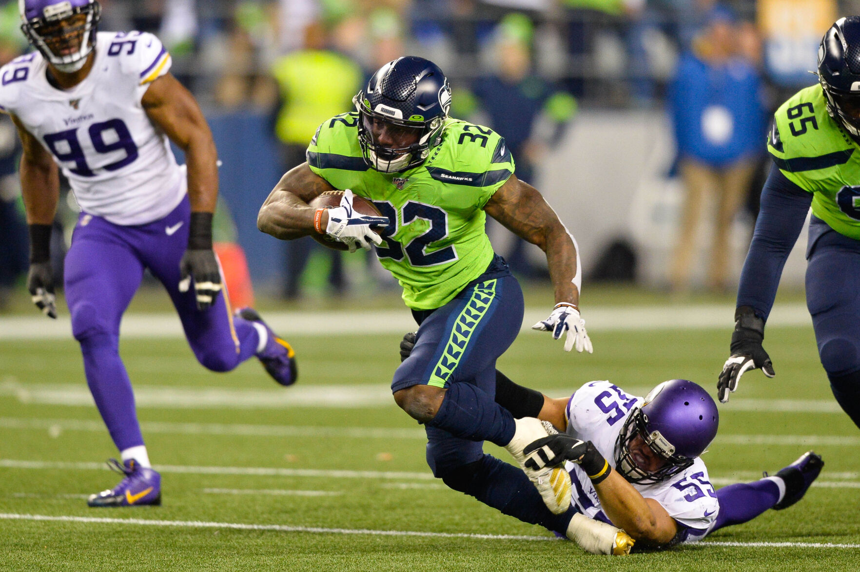 chris carson jersey green