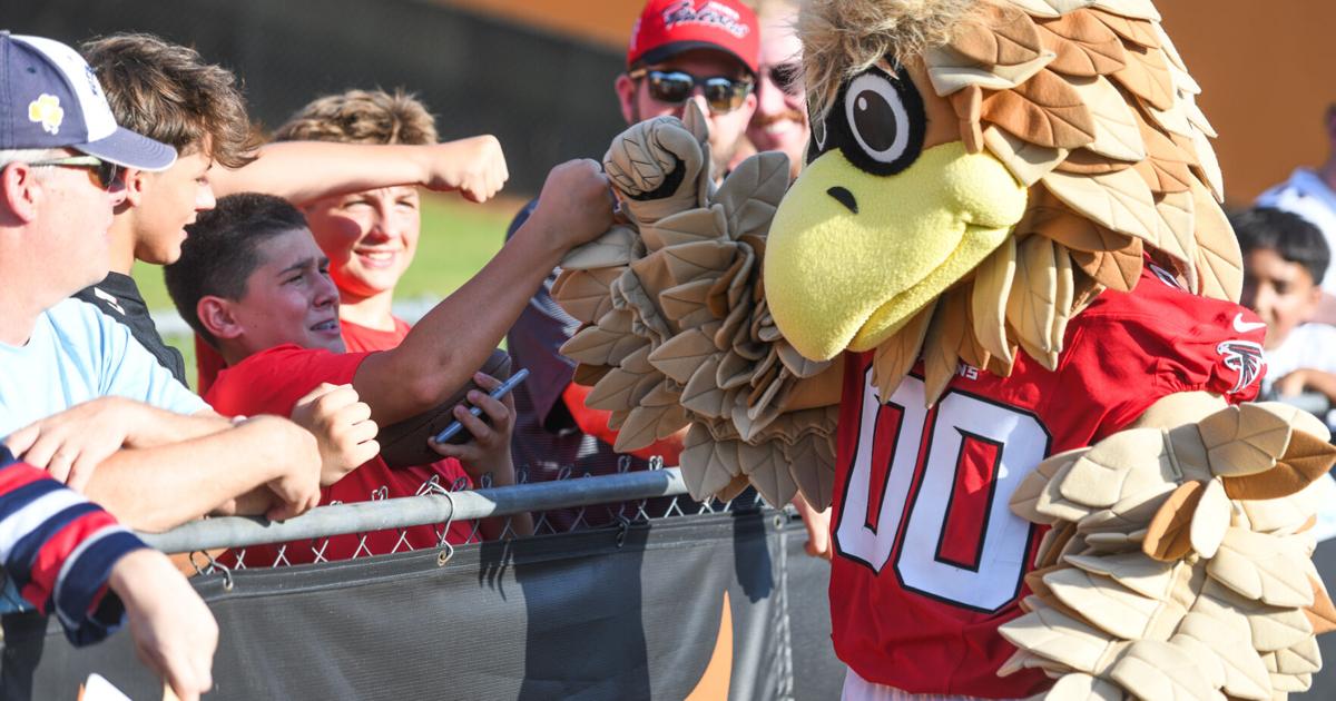 Atlanta Falcons Open Scrimmage at Lanier High School