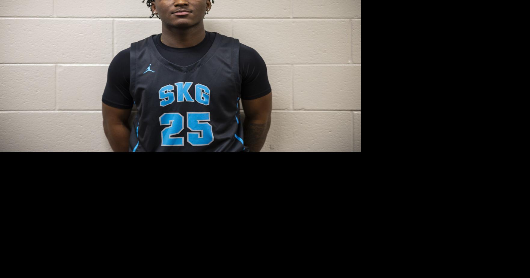 K.J. Banks Reaches 1,000 Points as Seckinger Earns State Bid