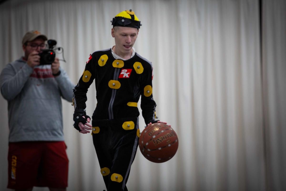 Gwinnett Teen Becomes First Non Athlete To Be Authentically Scanned Into Nba 2k20 News Gwinnettdailypost Com
