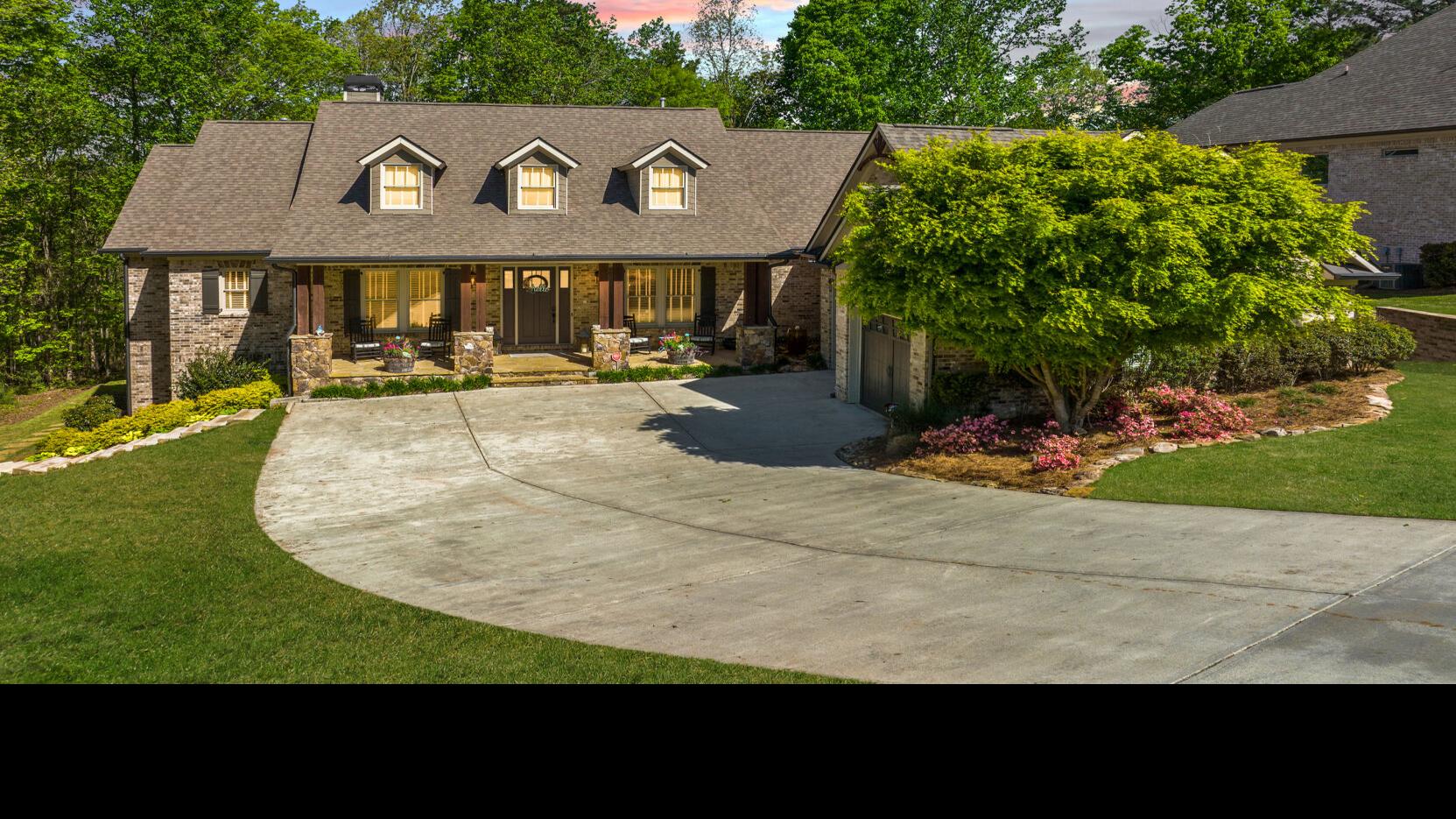 Top Christmas light shows in Features