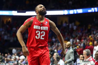 Woods Scores 19 As Ohio State Upends Iowa State Sports