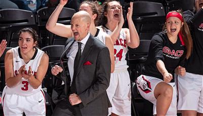 Gwinnett Native Former Local Coach Dan Davis Enjoying Life At Grace College Sports Gwinnettdailypost Com