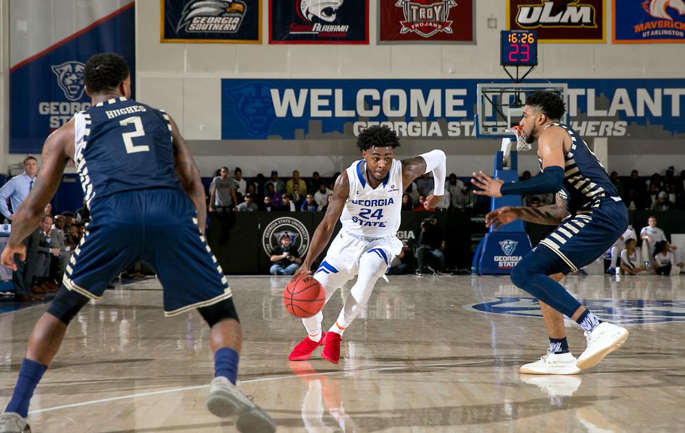 After Four Years Of College Basketball Collins Hill Grad Mitchell