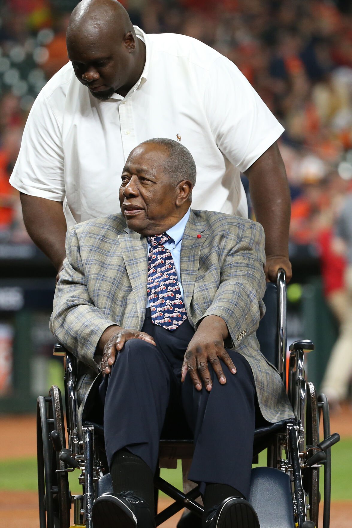 PHOTOS: Atlanta Braves legend, home run king Hank Aaron, 1934-2021