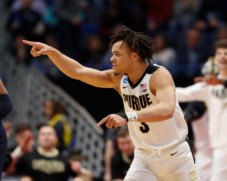 Edwards Scores 42 As Purdue Ends Villanova S Reign Sports