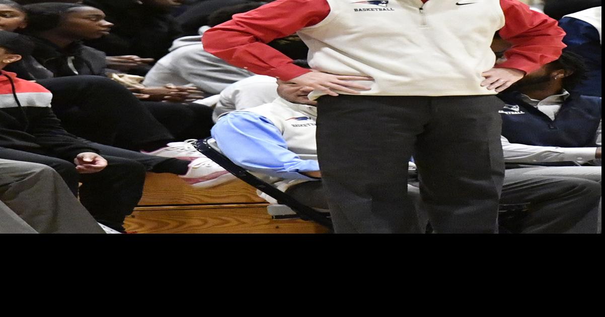 Seckinger Hires Greg Phillips as Head Boys Basketball Coach