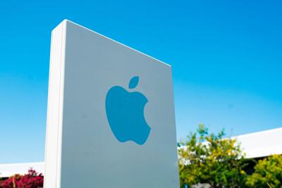 Apple Parts Ways With Newly Hired Ex Facebook Employee After Workers Cite Misogynistic Writing Business Gwinnettdailypost Com Apple Parts Ways With Newly Hired Ex Facebook Employee After Workers Cite Misogynistic Writing Business Gwinnettdailypost Com