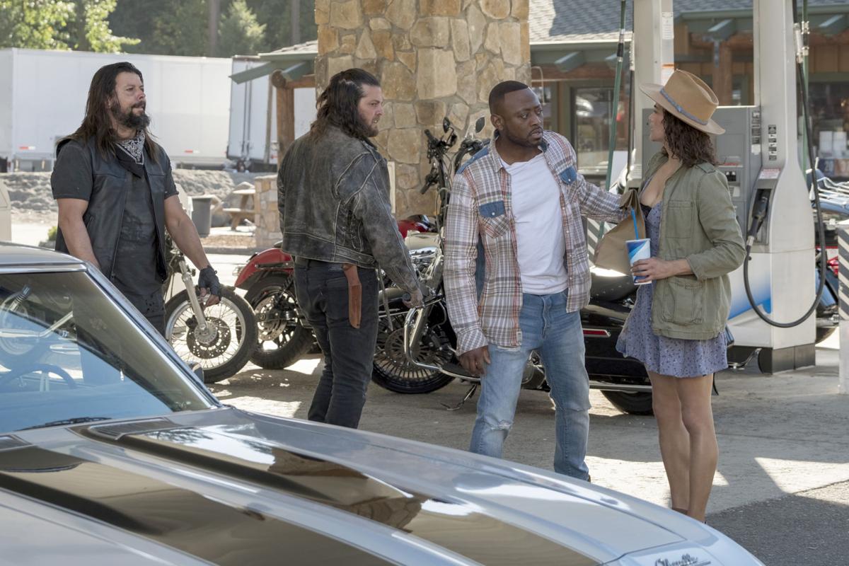 Movie Review If Not Enjoyable Traffik Packs An Emotional Punch Movies Gwinnettdailypost Com Another deon taylor film with a sports agent in it. movie review if not enjoyable