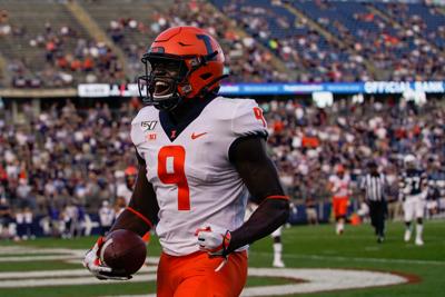 North Gwinnett Grad Josh Imatorbhebhe S 2 Td Catches Lift Illinois