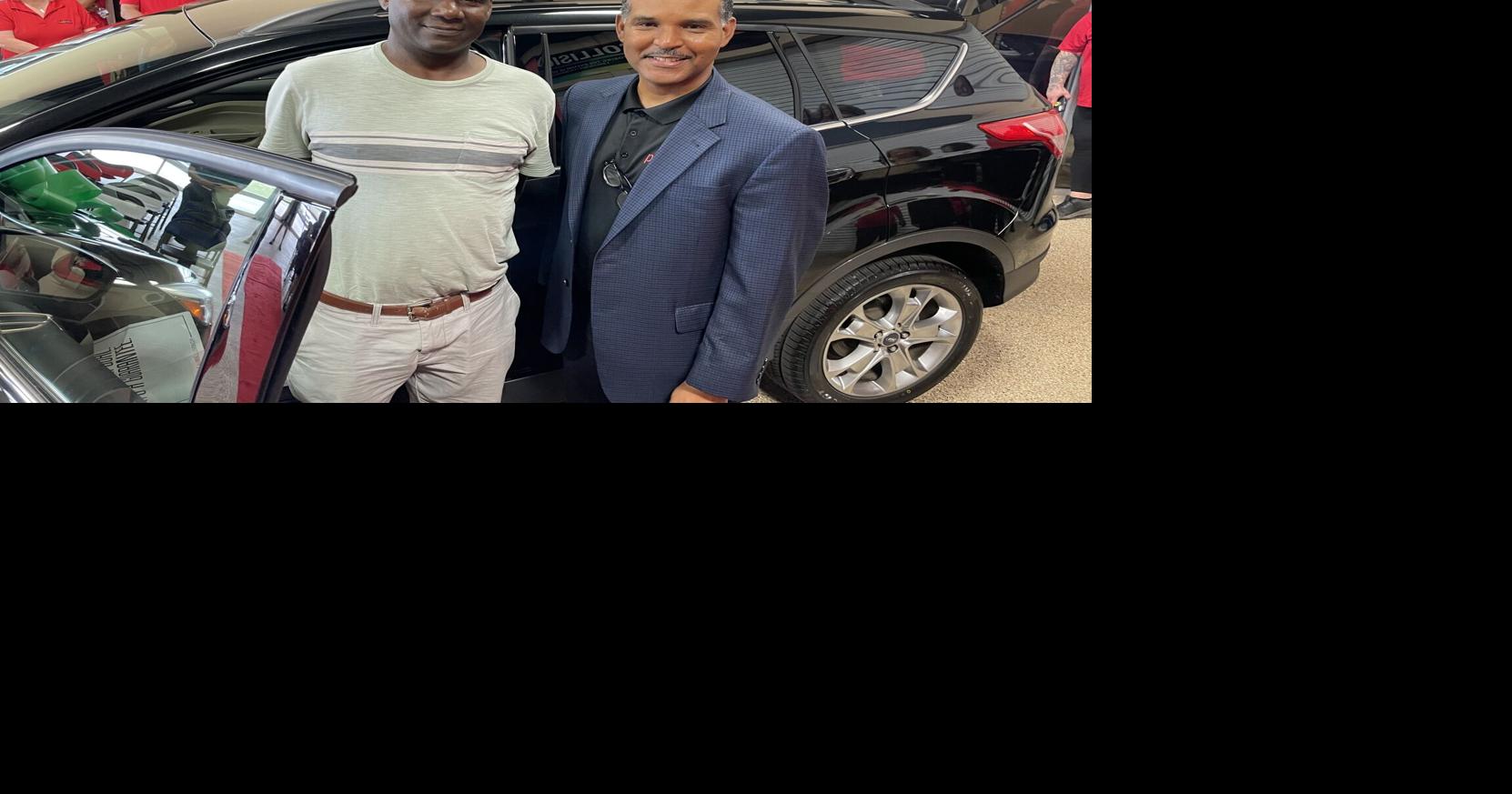 PHOTOS: Caliber Collision and State Farm donate automobile to US Military veteran from Georgia |  slide reveals