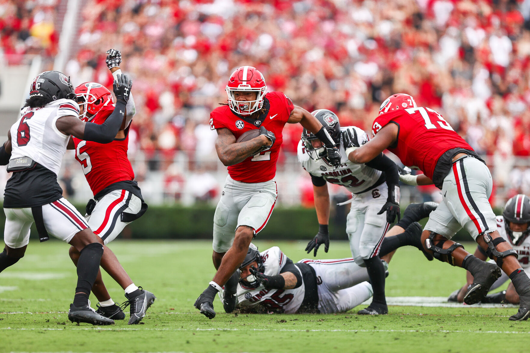 No. 1 Georgia Defeats South Carolina In SEC Opener | Sports ...