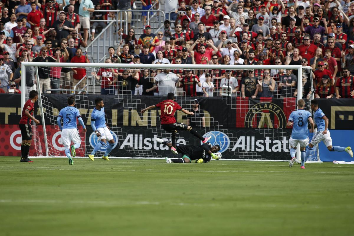 Strong first half sends Atlanta United past New York City ...