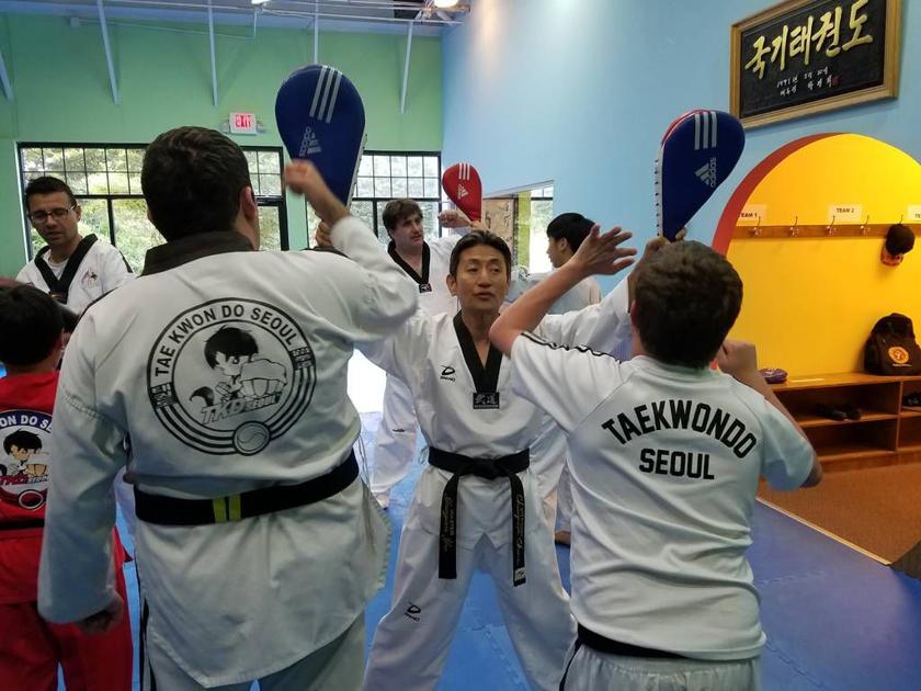 Suwanee Taekwondo master forges bonds with special-needs students - Gwinnettdailypost.com