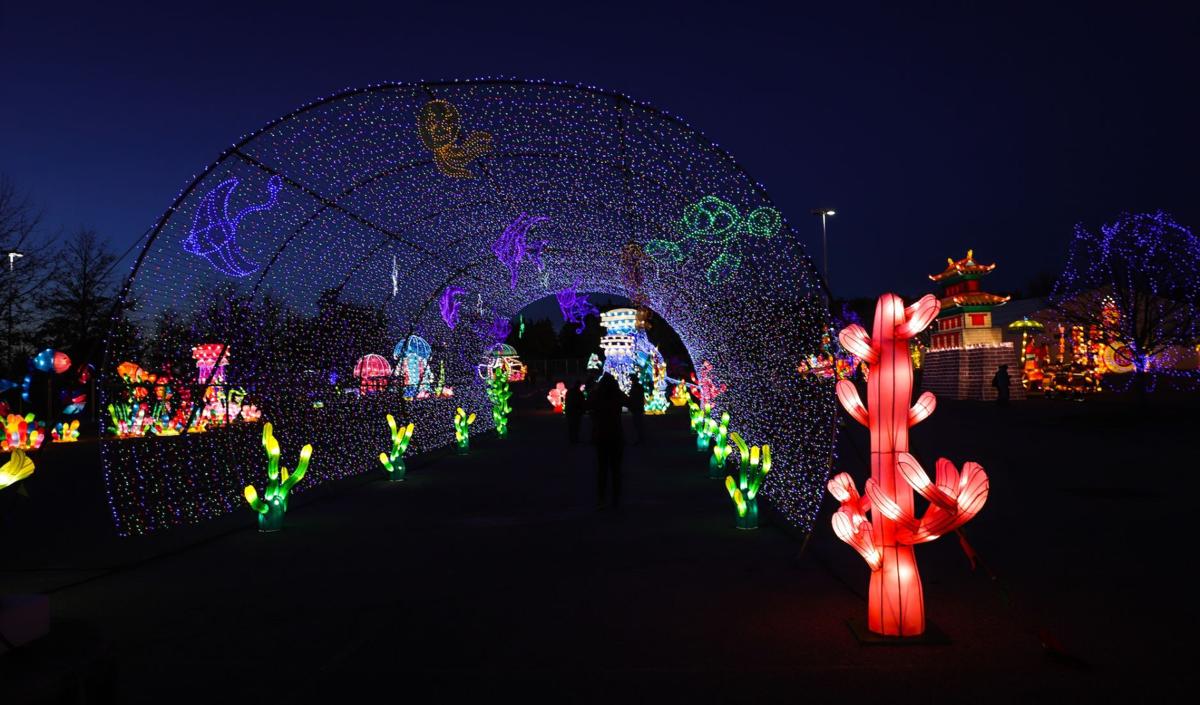 Husband and wife duo bring Chinese lantern festival to