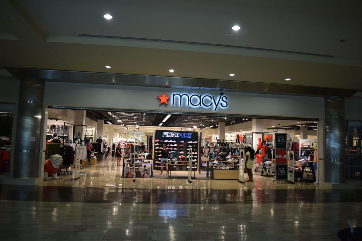 PHOTOS: Mall of Georgia reopens for first time since March | Multimedia