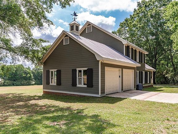 ON THE MARKET: Former Atlanta Braves catcher Brian McCann is selling this  92-acre property in Greensboro. Take a look inside with these photos, Multimedia