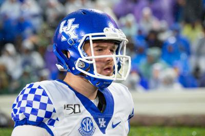 Peachtree Ridge Grad Blake Best Key Part Of Kentucky Football S