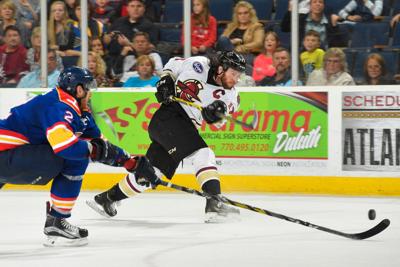 Atlanta Gladiators Captain To Help Duluth S Youth Hockey Program