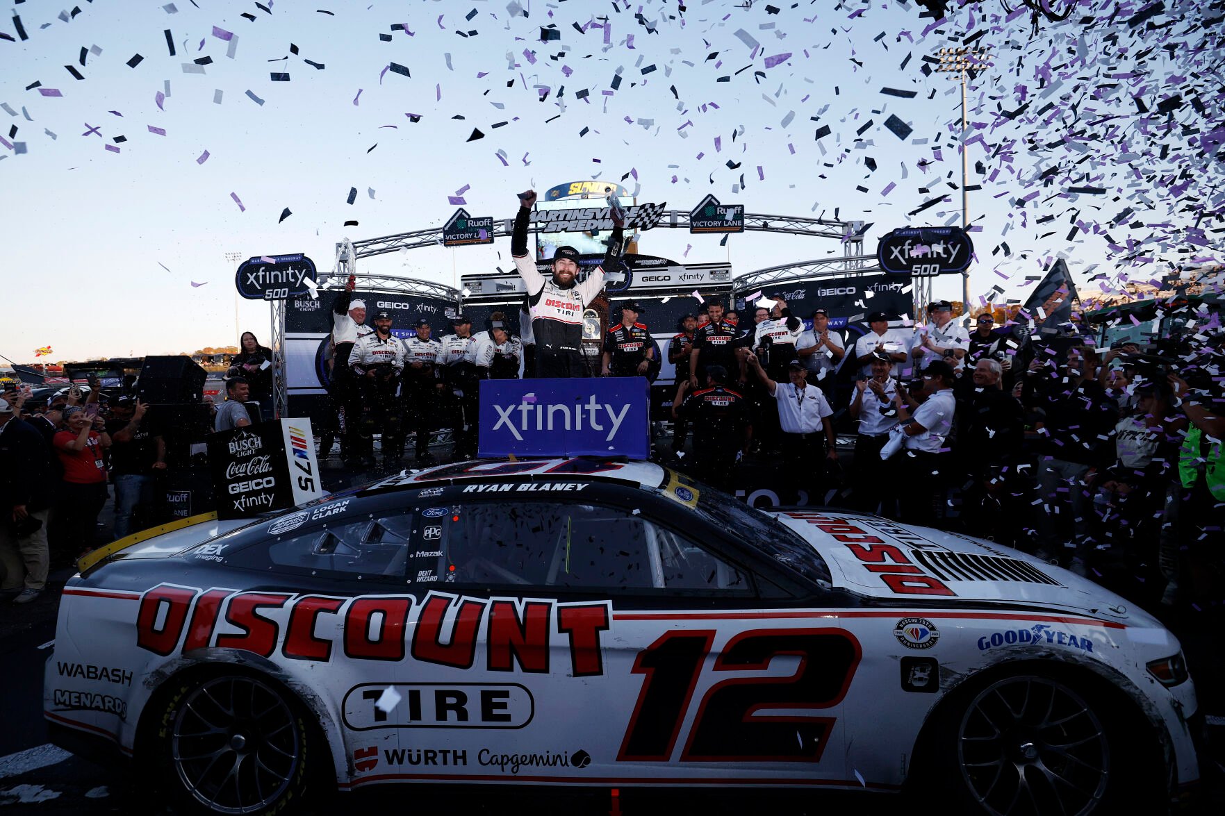 Ryan Blaney Claims NASCAR Championship 4 Spot With Victory At ...