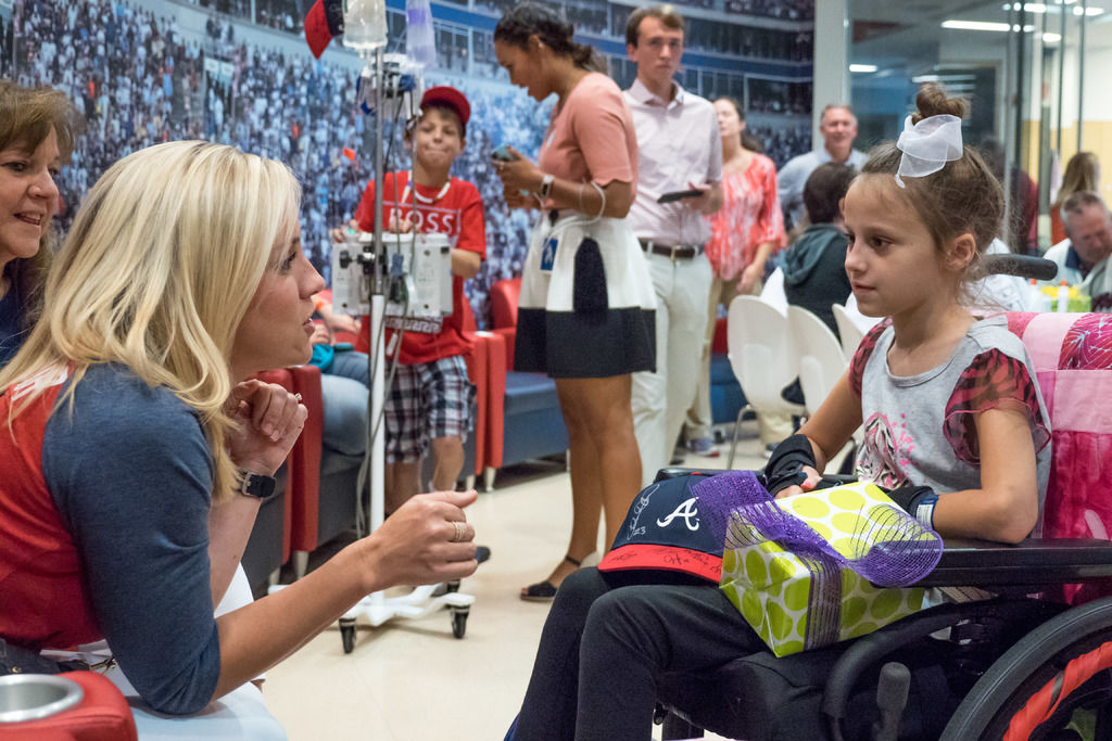 Francoeurs, Braves make annual stop at children's hospital for Christmas in  July event, News