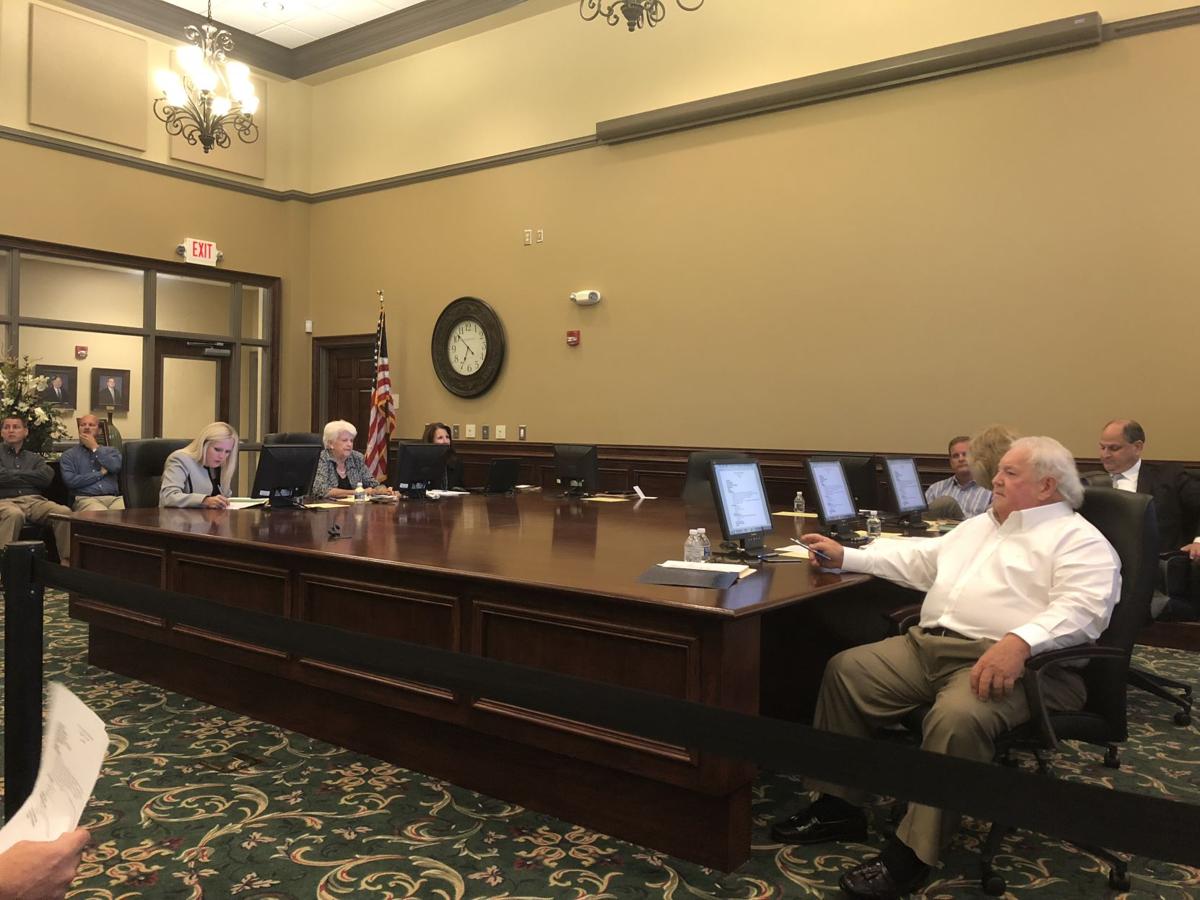 Residents blast Buford school board at Monday meeting