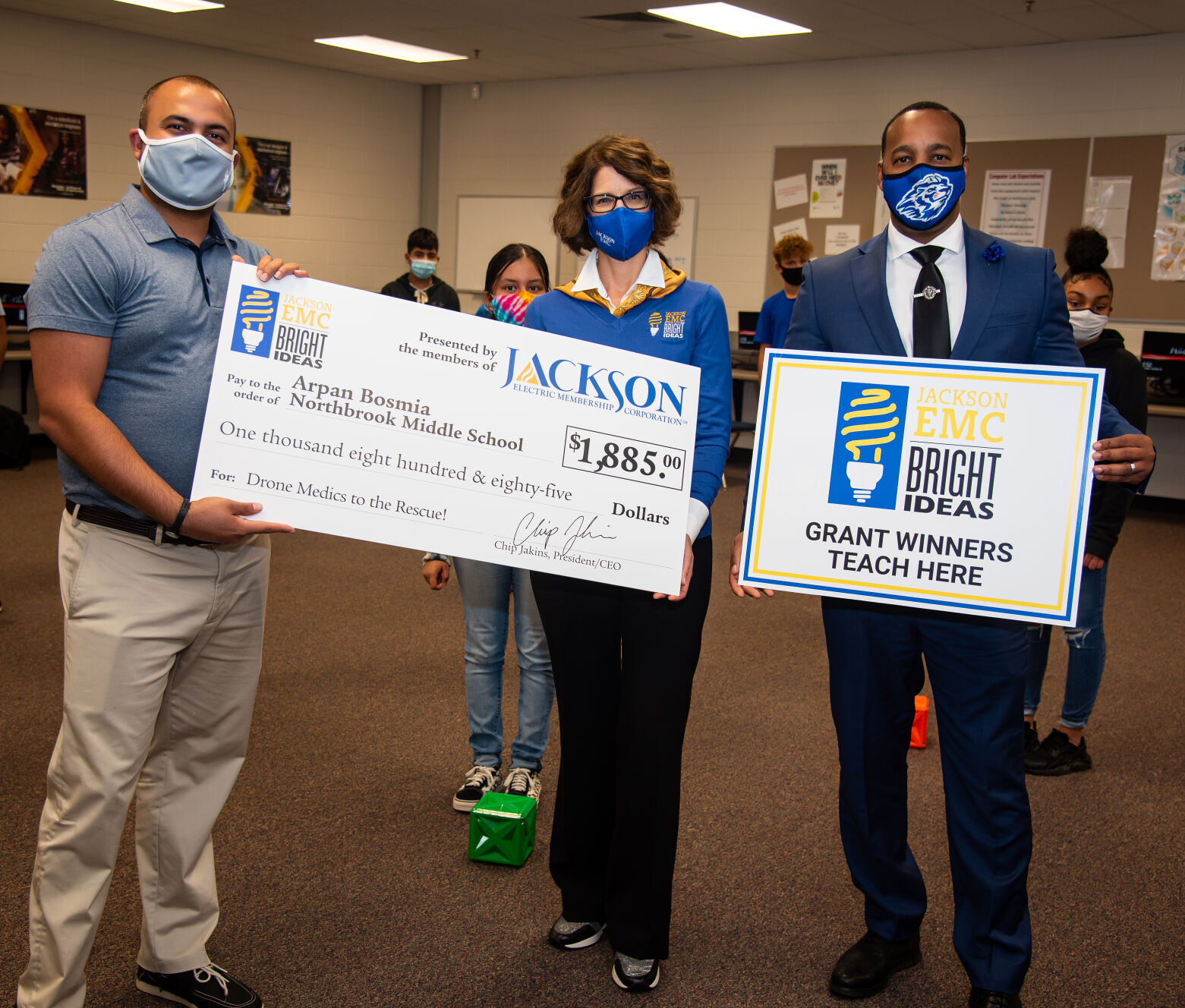 Gwinnett County middle school teachers awarded $23K in Bright Ideas Grants from Jackson EMC - Vimarsana News