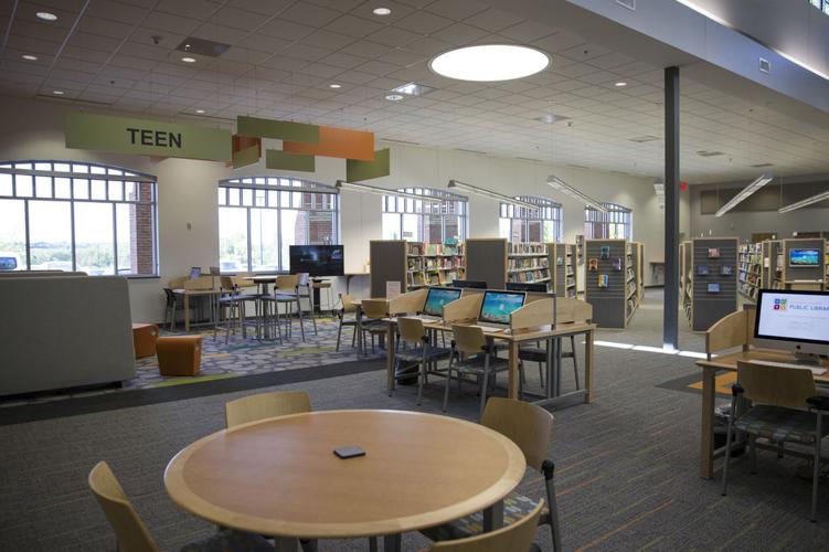 Lilburn leaders celebrate new City Hall, library opening