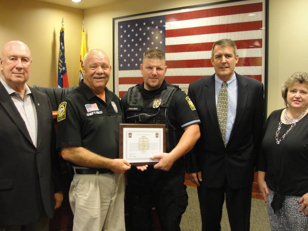 Braselton police officers recognized for helping save teen’s life ...