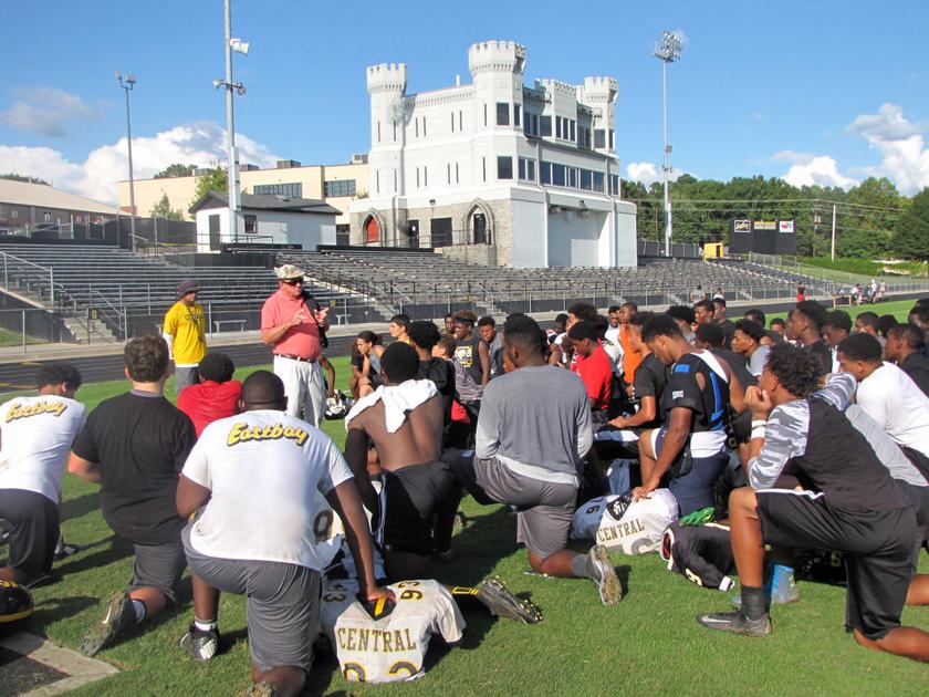 Central Gwinnett To Name Football Field House In Honor Of Clyde