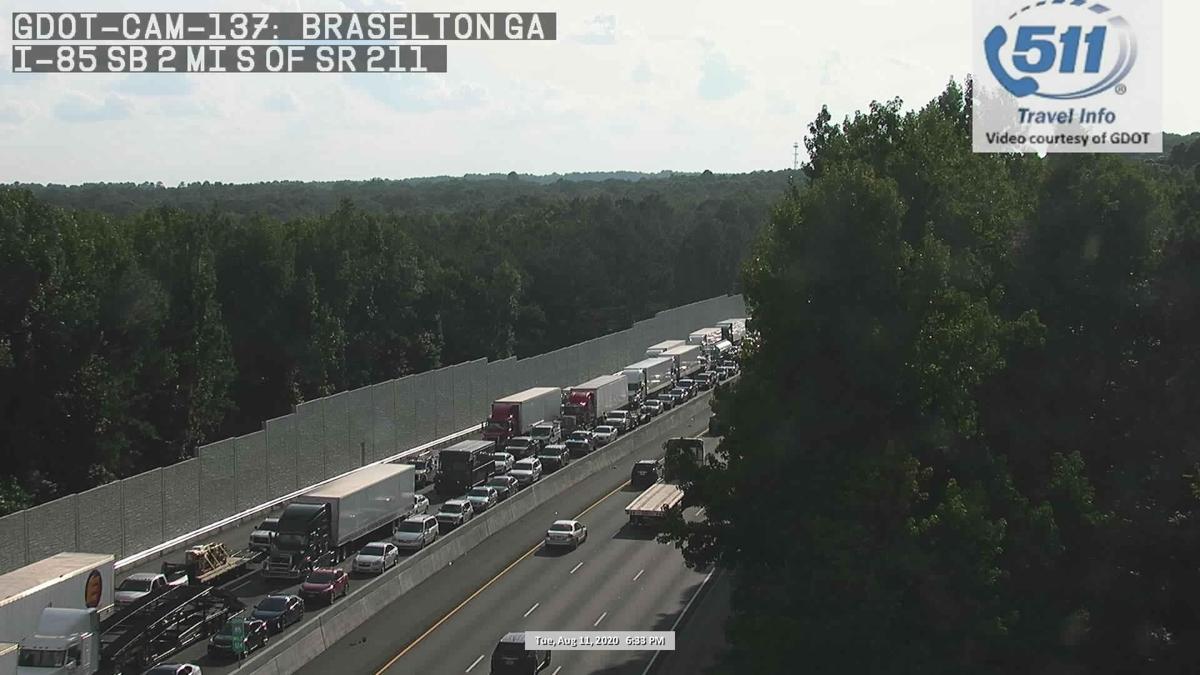 Four Vehicle Accident On I 85 In Braselton Area Temporarily Shut Down Interstate News Gwinnettdailypost Com