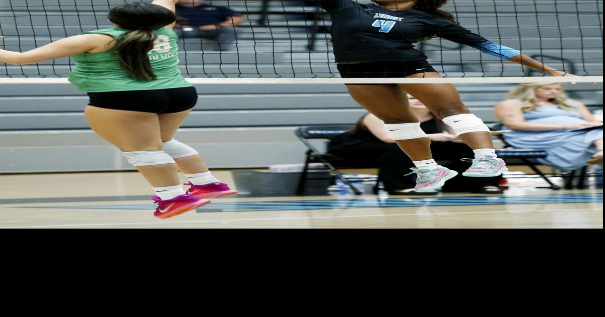Seckinger outlasts Buford for region volleyball win