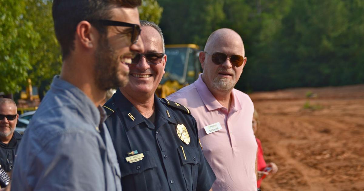 Lilburn breaks ground on new police headquarters, municipal court ...