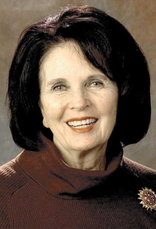 Mary Kay Murphy announces re-election campaign