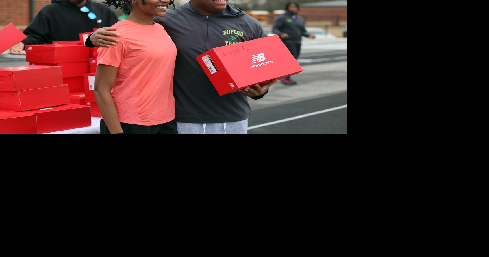 PHOTOS: Olivia Harris gifts Buford track and field teammates with New ...