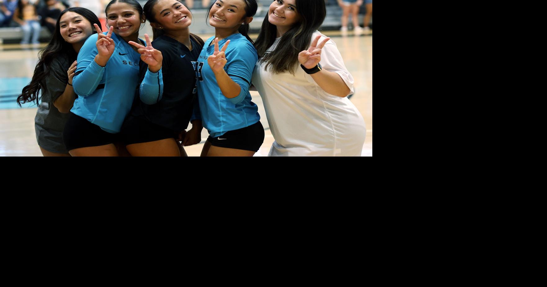 PHOTOS: Discovery at Seckinger Volleyball