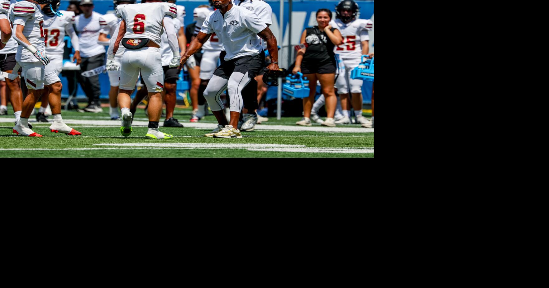 Hebron Christian rolls in Quentin Davie's head coaching debut