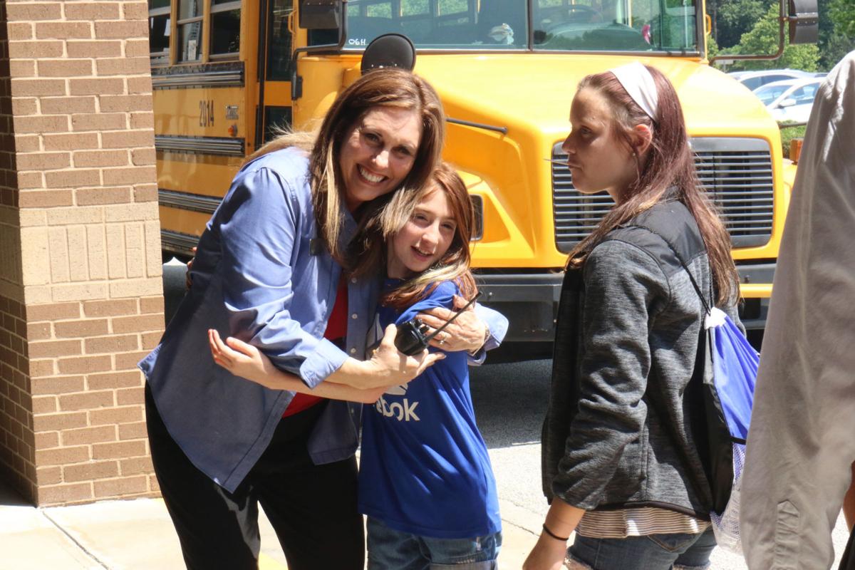 PHOTOS Last Day of School at Parsons Elementary Multimedia