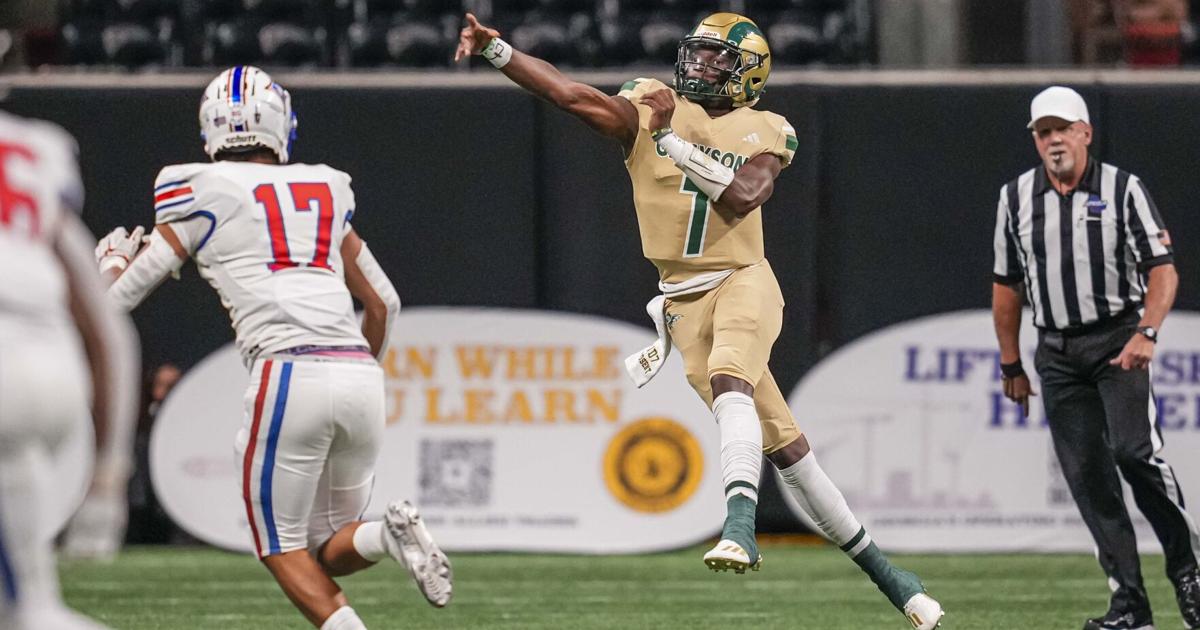 J.D. Davis making most of opportunity as Grayson Rams quarterback ...