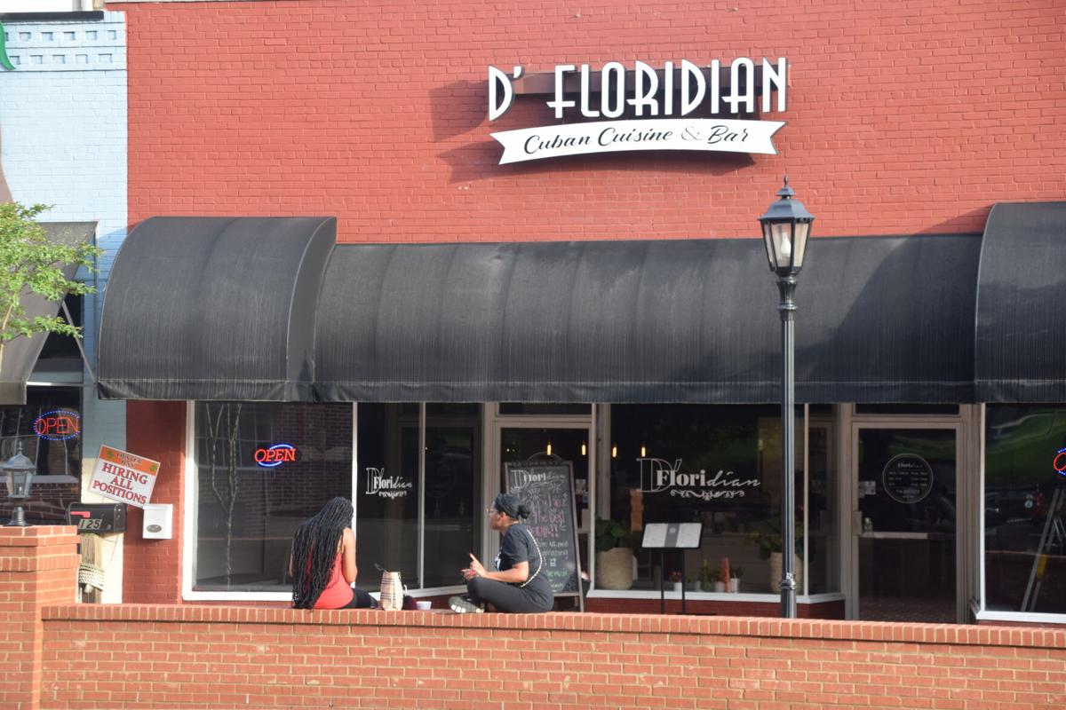 Lawrenceville Adding More Outdoor Dining Areas On The Town Square News Gwinnettdailypostcom
