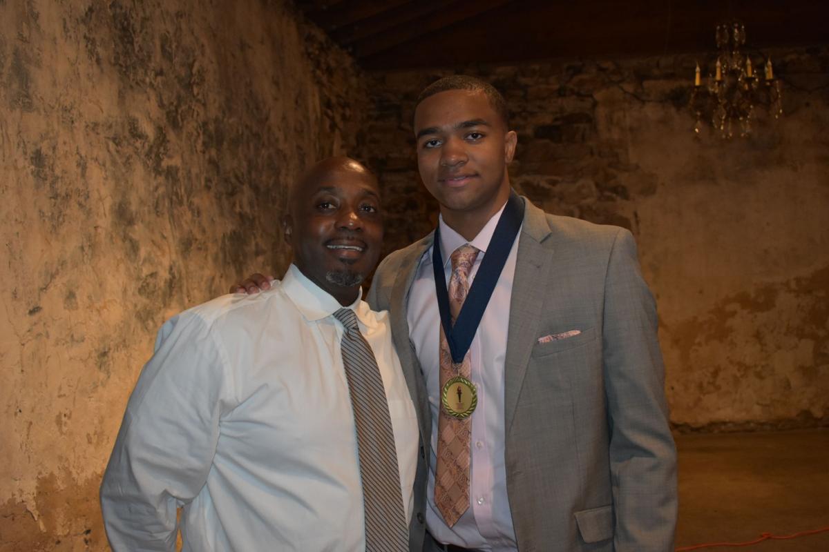 Ncaa Grants Usc Transfer Kyle Sturdivant Immediate Eligibility At