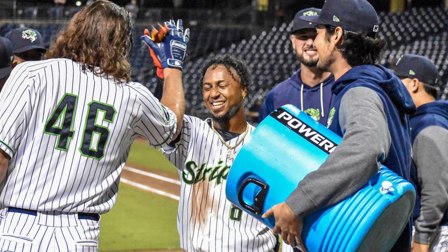 Rehabbing Braves star Ozzie Albies ties Stripers' record with five